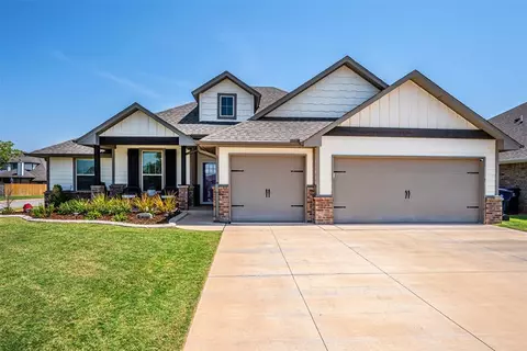 652 Red River Dr, Yukon, OK 73099