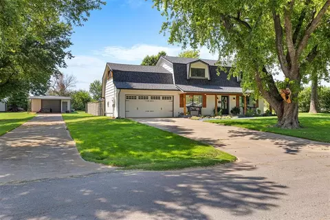 103 Pinewood Dr, Tuttle, OK 73089 photo 3