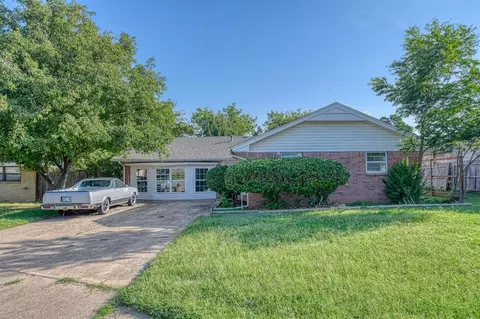 1409 Haverhill Cir, Norman, OK 73071