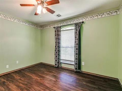 1912 Oak Dr, Moore, OK 73170 photo 26