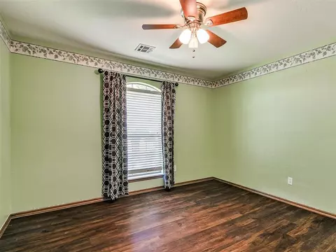 1912 Oak Dr, Moore, OK 73170 photo 23