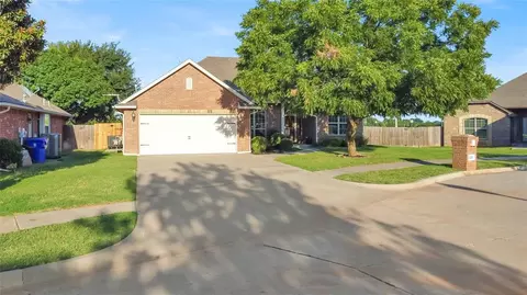 3420 Valley Holw, Norman, OK 73071