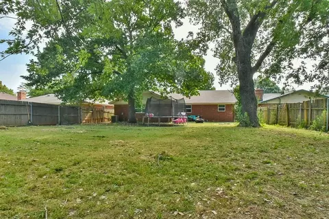 Undisclosed, Norman, OK 73071 photo 9