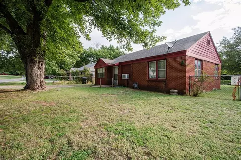 424 S Catherine St, Pauls Valley, OK 73075