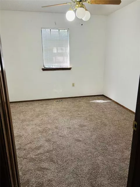3003 Springdale Ln, Duncan, OK 73533 photo 28
