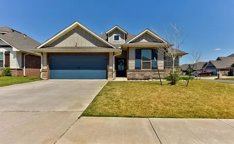 9101 NW 119th St, Yukon, OK 73099