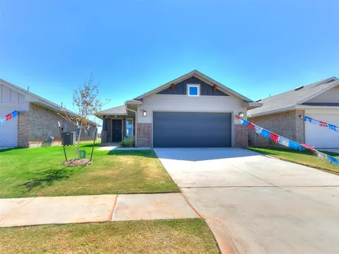 2816 NW 195th St, Edmond, OK 73012