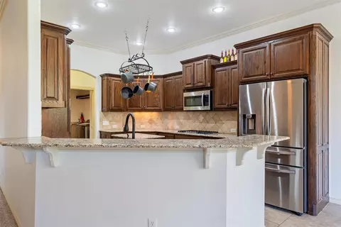 2913 Stonebridge Ct, Norman, OK 73071 photo 17