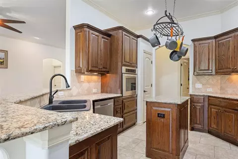 2913 Stonebridge Ct, Norman, OK 73071 photo 18