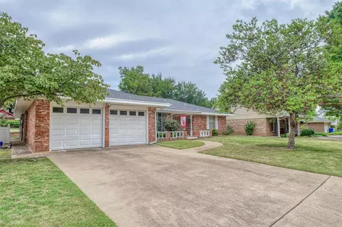 1827 Aladdin St, Norman, OK 73072