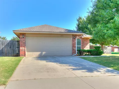 12301 SW 6th St, Yukon, OK 73099