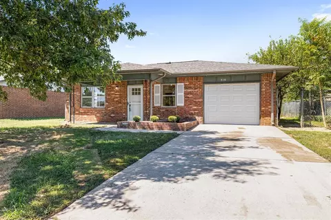 316 Hope Ave, El Reno, OK 73036