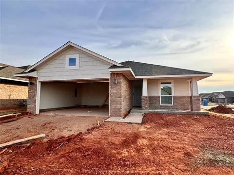 18000 Austin Ct, Edmond, OK 73012