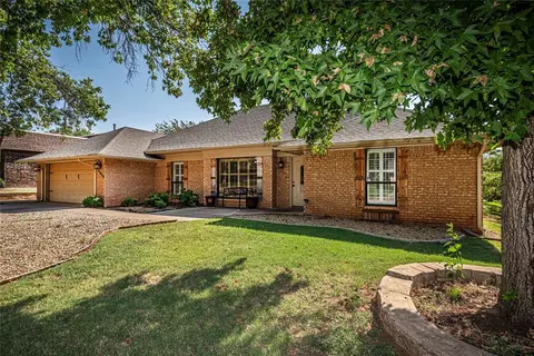 11800 Woodbridge Rd, Oklahoma City, OK 73162