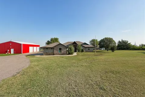 281 W Tecumseh Rd, Norman, OK 73069