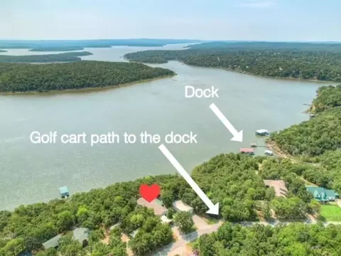 402 Lochview Ln, Canadian, OK 74425