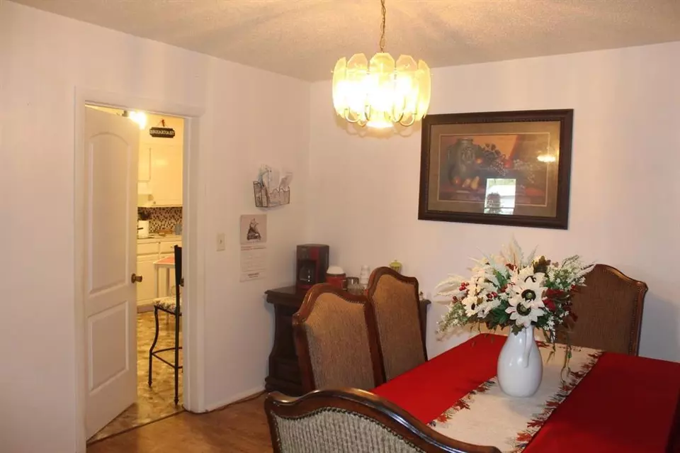  907 N Central, Idabel, OK 74745 photo 7