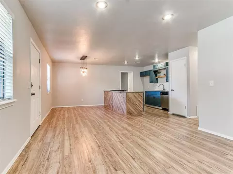 1055 Cumberland Mansion, Yukon, OK 73099