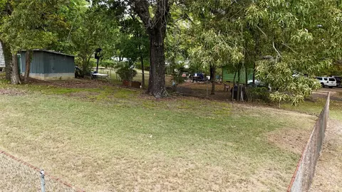 601 N Main St, Broken Bow, OK 74728 photo 7
