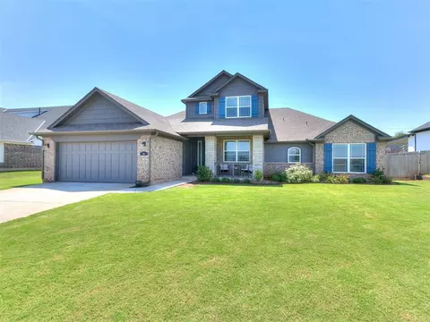 106 Alamosa Rd, Norman, OK 73069