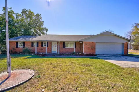 507 Jerry Lane St, Maud, OK 74854