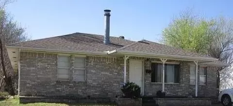 4108 SE 11th St, Del City, OK 73115