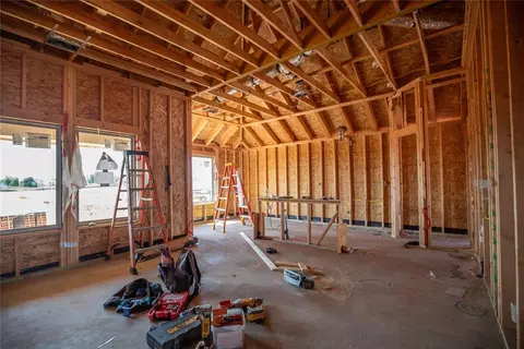 10348 SW 55th Ter, Mustang, OK 73064