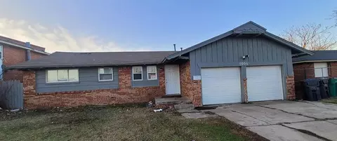 1004 SW 60th St, Oklahoma City, OK 73139