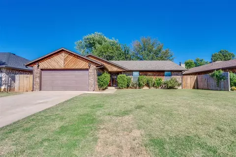 1104 Lynn Fry Blvd, Midwest City, OK 73130