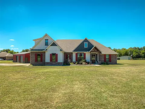 8690 80th St, Noble, OK 73068