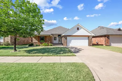 6229 NW 158th Ter, Edmond, OK 73013