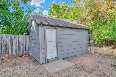 723 E Commerce St, Altus, OK 73521 photo 26