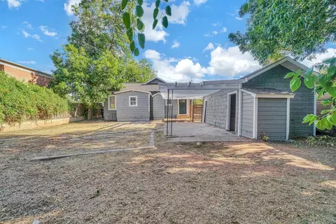 723 E Commerce St, Altus, OK 73521 photo 24