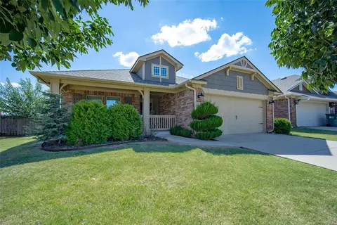 1114 Eaglerock Ln, Norman, OK 73069