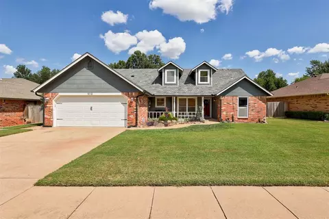 512 Country Side Trl, Edmond, OK 73012