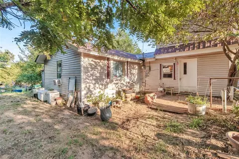1404 S Anderson Rd, Choctaw, OK 73020