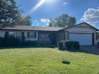 1421 Tanglewood Dr, Del City, OK 73115