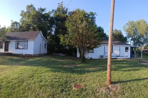 1216 W Ash St, El Reno, OK 73036
