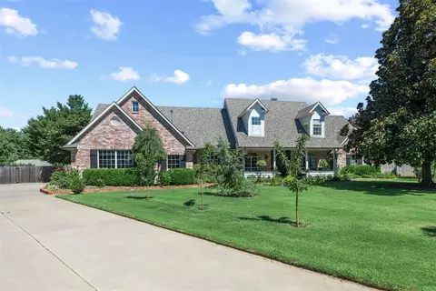 4661 W Two Lakes Ave, Norman, OK 73072 photo 3