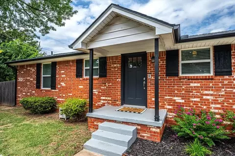 801 Sandy Ln, Choctaw, OK 73020
