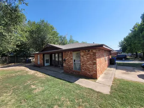 202 E Hayes St, Norman, OK 73069