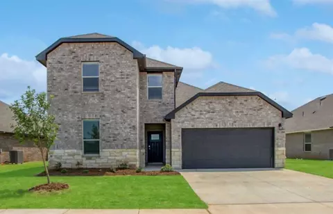 2540 Tracys Mnr, Yukon, OK 73099