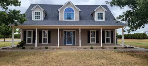 24147 E 1000 Rd, Weatherford, OK 73096