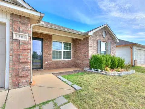 1305 Onyx St, Noble, OK 73068 photo 4