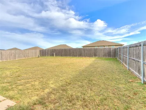 1305 Onyx St, Noble, OK 73068 photo 9