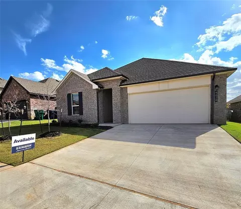 9028 NW 149th Ter, Yukon, OK 73099