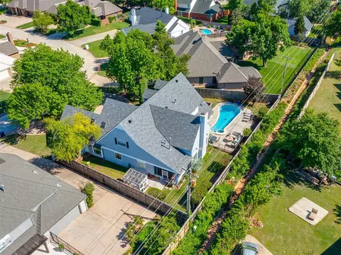 12801 Deerfield Cir, Oklahoma City, OK 73142