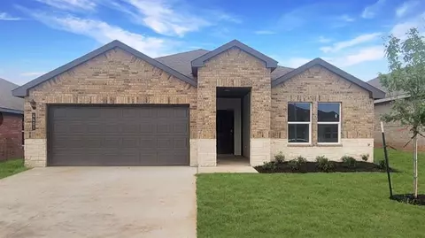 4401 SW Christina Ct, Lawton, OK 73505