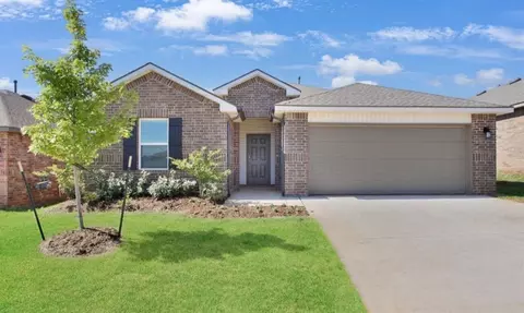 10412 SW 41st St, Mustang, OK 73064