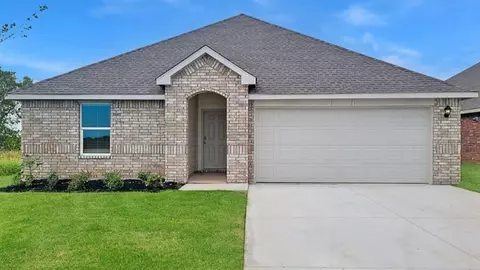 7602 SW Grant Ave, Lawton, OK 73505